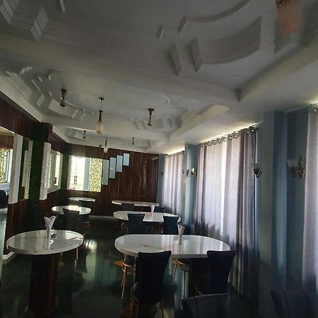 Oyo Hotel Rajshree Akolia Extérieur photo